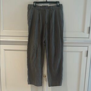 Abercrombie & Fitch Gray Dress Pants with Refined Style